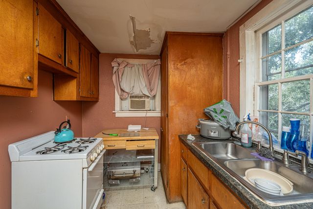 113 America Street A, B, C, D, Charleston, SC 29403