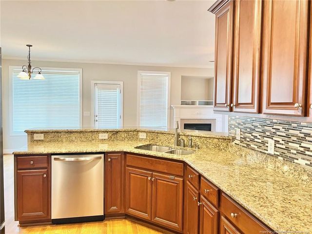 586 Ruth Circle, Fuquay Varina, NC 27526
