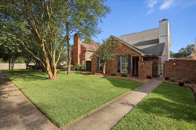 38 Sandelwood Trail, Beaumont, TX 77706