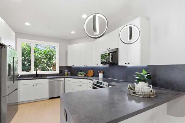 1720 Penny Way, Los Altos, CA 94024