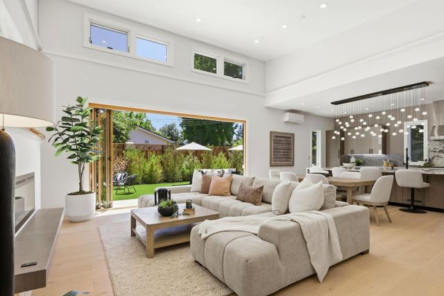 1720 Penny Way, Los Altos, CA 94024
