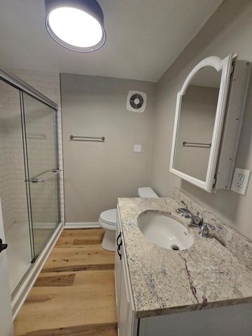 327 E Hunt AVENUE, Twin Lakes, WI 53181