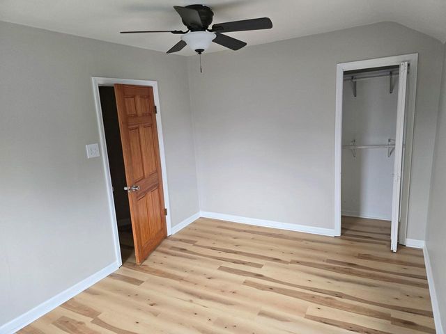 327 E Hunt AVENUE, Twin Lakes, WI 53181