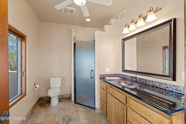 11731 E Lusitano Place, Tucson, AZ 85748
