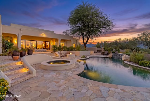 11731 E Lusitano Place, Tucson, AZ 85748