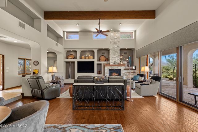 11731 E Lusitano Place, Tucson, AZ 85748