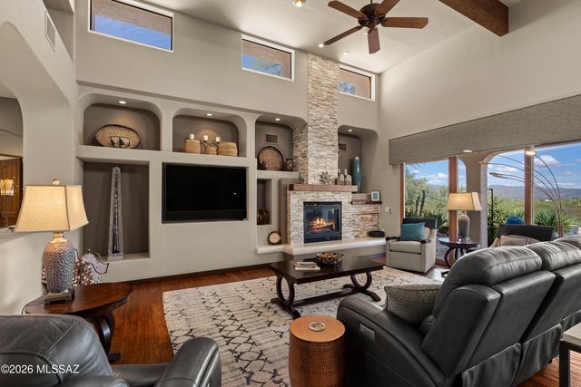 11731 E Lusitano Place, Tucson, AZ 85748