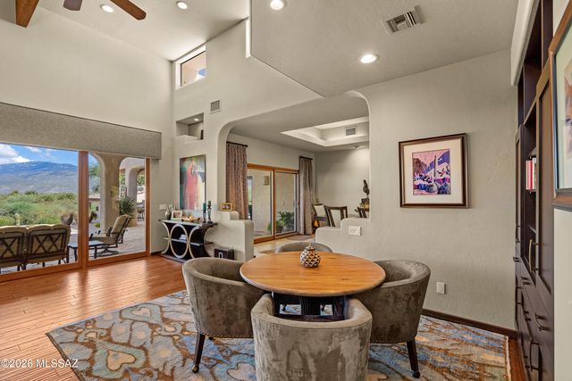 11731 E Lusitano Place, Tucson, AZ 85748