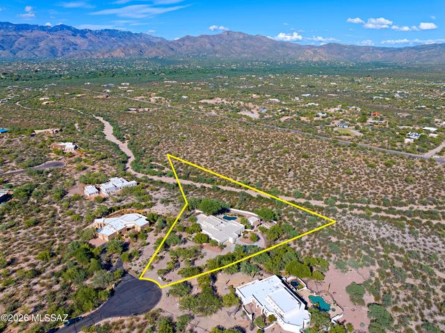 11731 E Lusitano Place, Tucson, AZ 85748