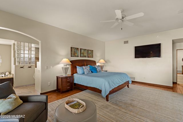 11731 E Lusitano Place, Tucson, AZ 85748