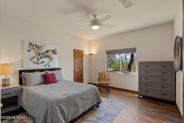 11731 E Lusitano Place, Tucson, AZ 85748