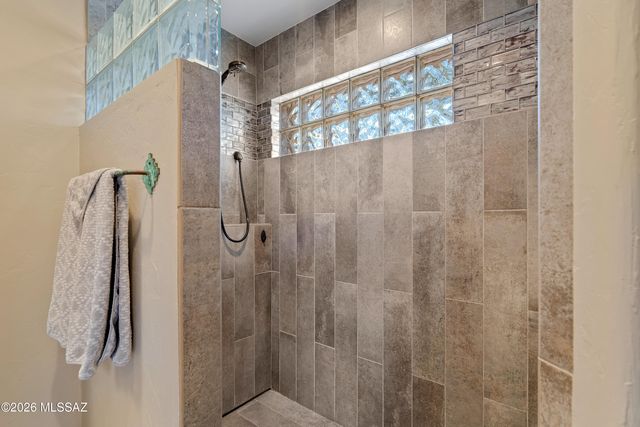 11731 E Lusitano Place, Tucson, AZ 85748