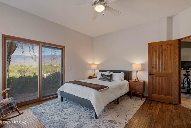 11731 E Lusitano Place, Tucson, AZ 85748