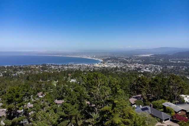 70 Forest Ridge Road 22, Monterey, CA 93940