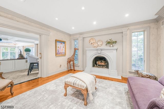 22 Fawn Drive, Montville Twp., NJ 07045