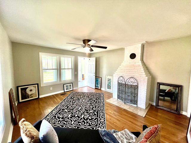 303 Pearl Avenue, Chickamauga, GA 30707