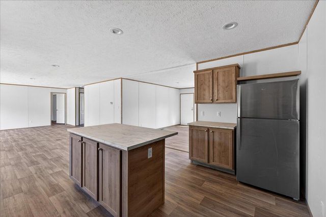 107 Kal Road, Harleyville, SC 29448