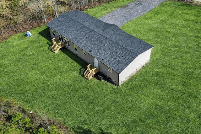 107 Kal Road, Harleyville, SC 29448