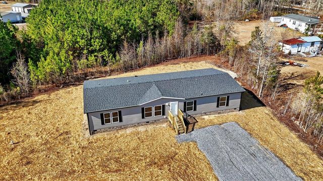 107 Kal Road, Harleyville, SC 29448