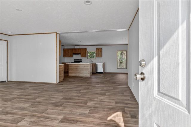 107 Kal Road, Harleyville, SC 29448