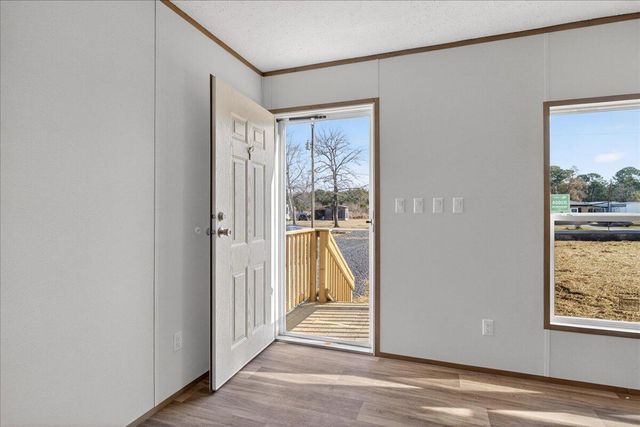 107 Kal Road, Harleyville, SC 29448