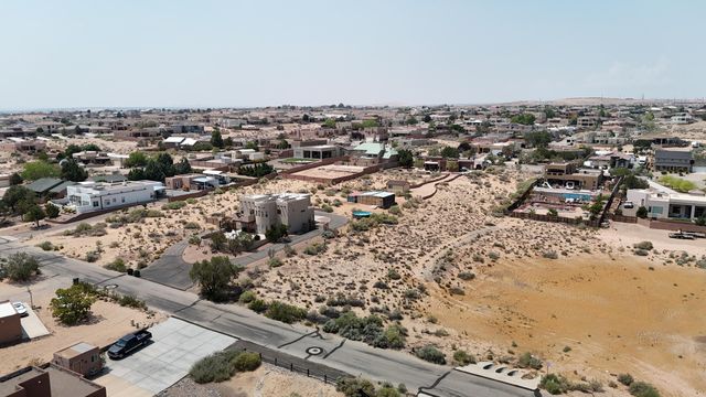 3117 Oldenburg Road NE, Rio Rancho, NM 87144
