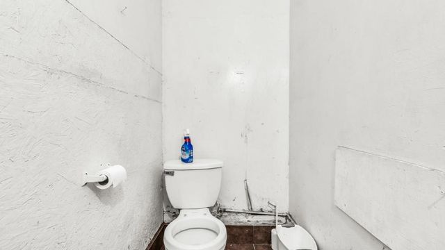 909 53rd Avenue, Oakland, CA 94601