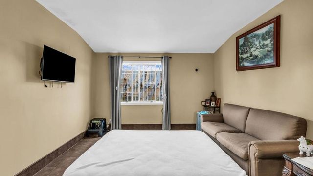 909 53rd Avenue, Oakland, CA 94601