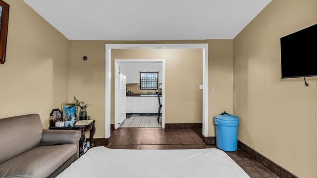 909 53rd Avenue, Oakland, CA 94601