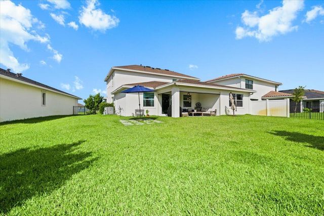 19064 CROFT MILL Crossing, Loxahatchee, FL 33470
