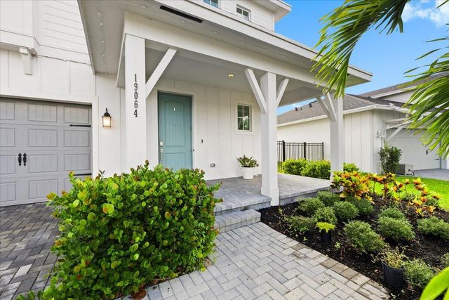 19064 CROFT MILL Crossing, Loxahatchee, FL 33470