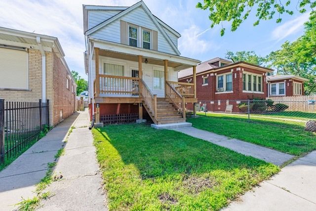 8836 S Carpenter Street, Chicago, IL 60620