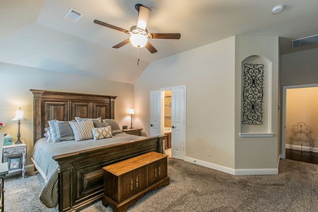 209 Wisteria Way, Red Oak, TX 75154