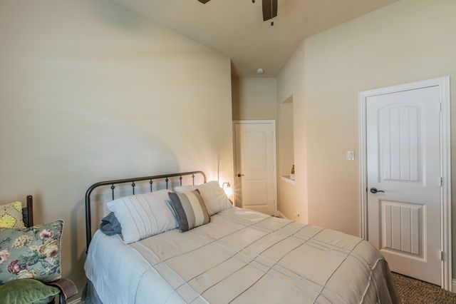 209 Wisteria Way, Red Oak, TX 75154