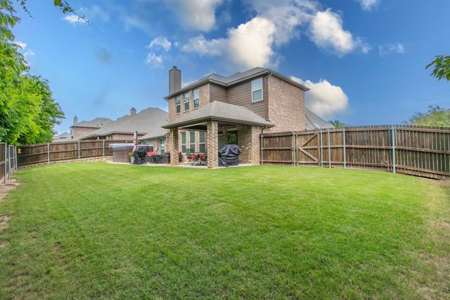 209 Wisteria Way, Red Oak, TX 75154