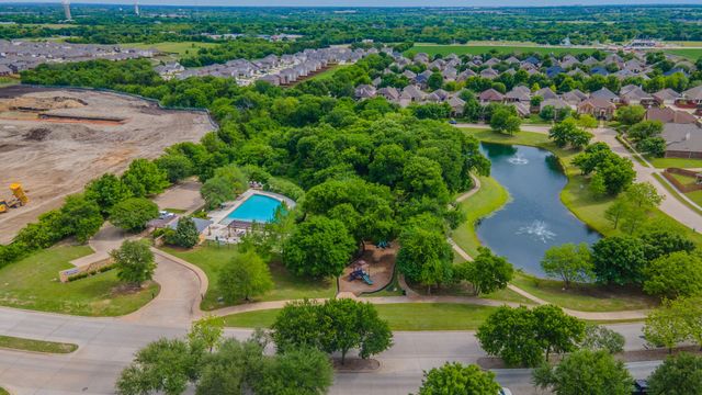 209 Wisteria Way, Red Oak, TX 75154
