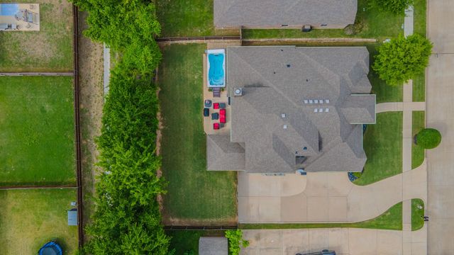 209 Wisteria Way, Red Oak, TX 75154