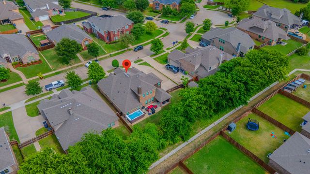 209 Wisteria Way, Red Oak, TX 75154
