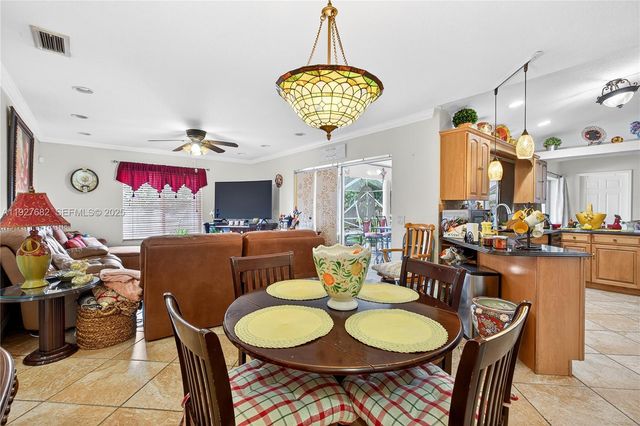 652 SW Prado Ave, Port St. Lucie, FL 34983