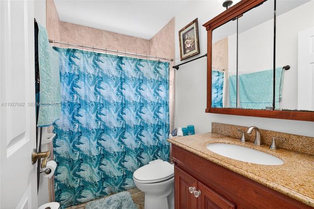 652 SW Prado Ave, Port St. Lucie, FL 34983