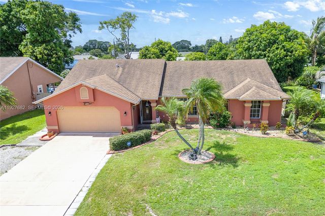 652 SW Prado Ave, Port St. Lucie, FL 34983