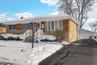 517 Amherst Avenue, Des Plaines, IL 60016