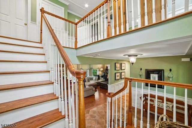 24 Canoe Brook Rd, Millburn Twp., NJ 07078