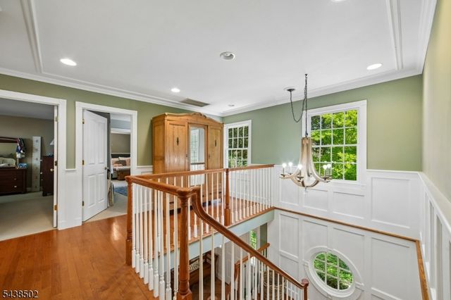 24 Canoe Brook Rd, Millburn Twp., NJ 07078