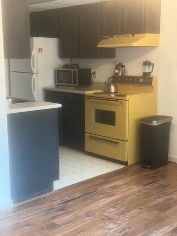 1724 Earthstone Drive, Valparaiso, IN 46383