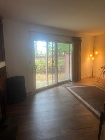 1724 Earthstone Drive, Valparaiso, IN 46383