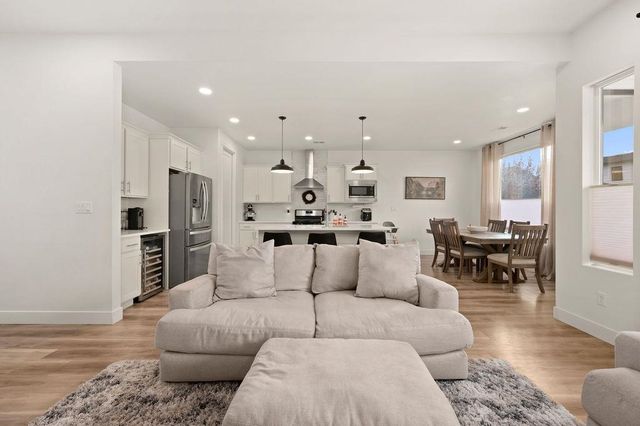 727 Nectarine Street, Palisade, CO 81526