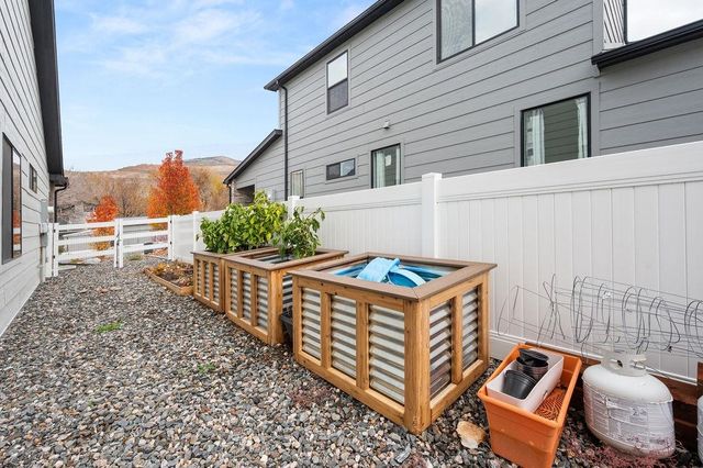 727 Nectarine Street, Palisade, CO 81526