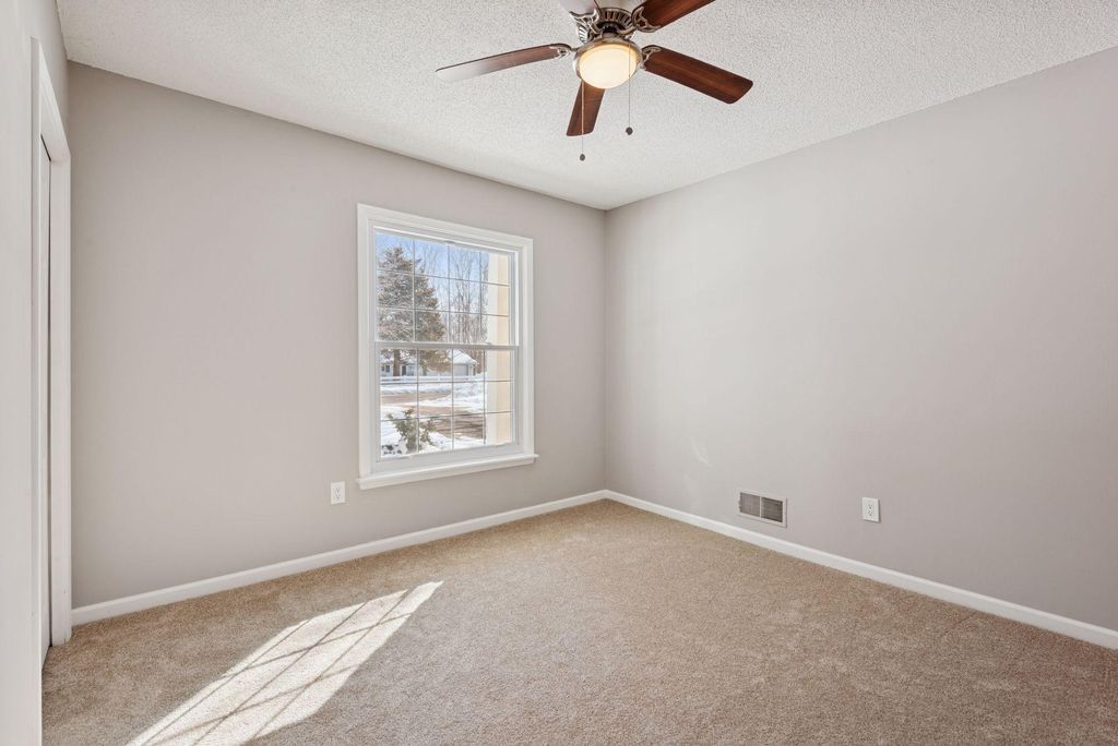 5570 & 5580 Shorewood Lane, Excelsior, MN 55331 — photo 5