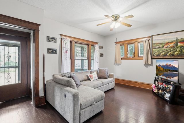 1510 35th Street E, Minneapolis, MN 55407